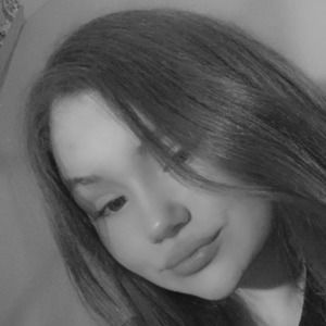 Meet your Posher, Jade